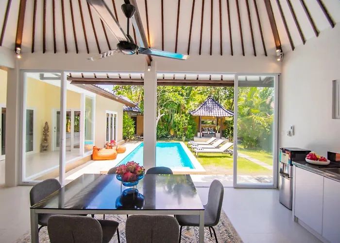 Villa Sitara, Sitara Villa Group