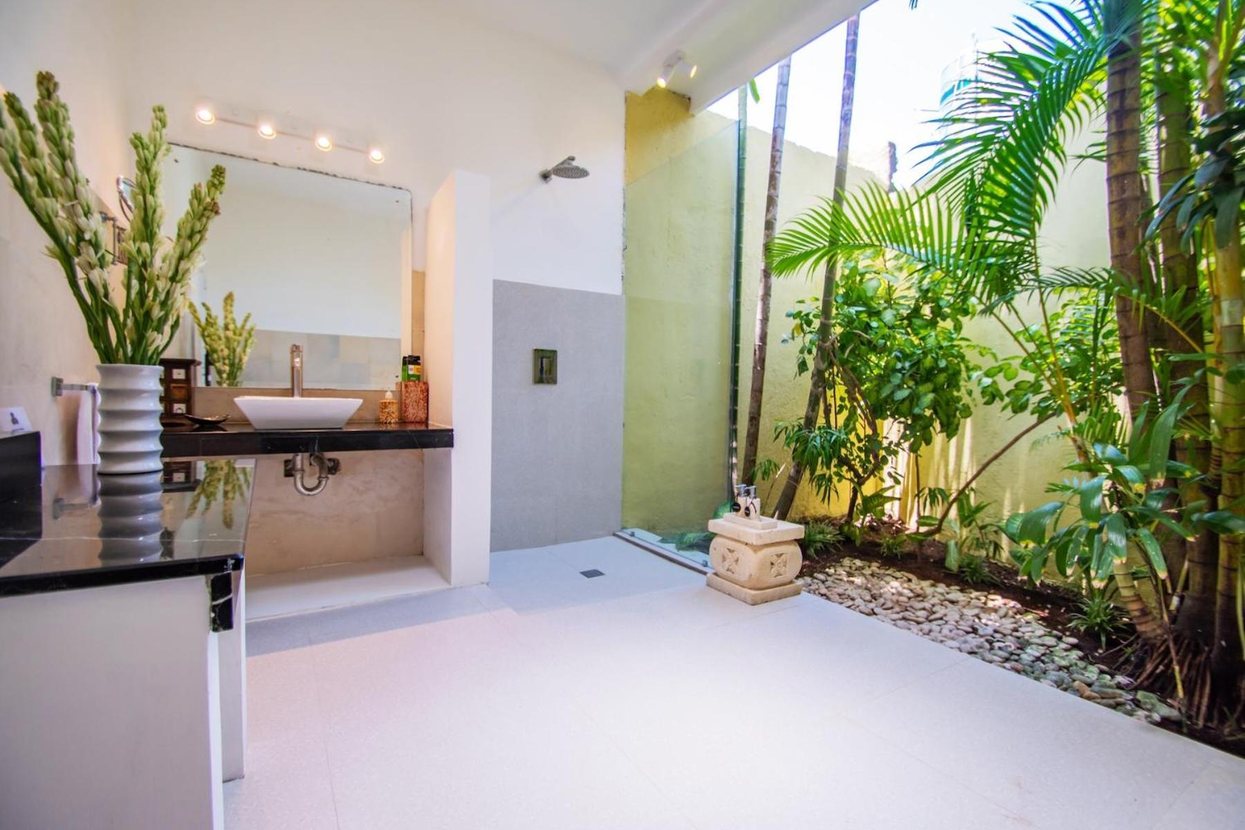 Villa Sitara, Sitara Group *